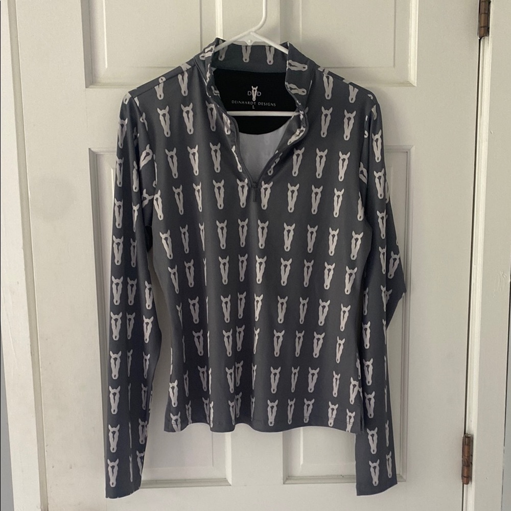 Deinhardt Designs Grey 1/4 L/S technical riding top.